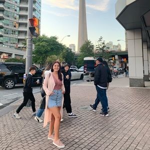 Meet your Posher, Vanessa